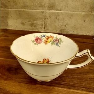 Beautiful Gladstone teacup made in England